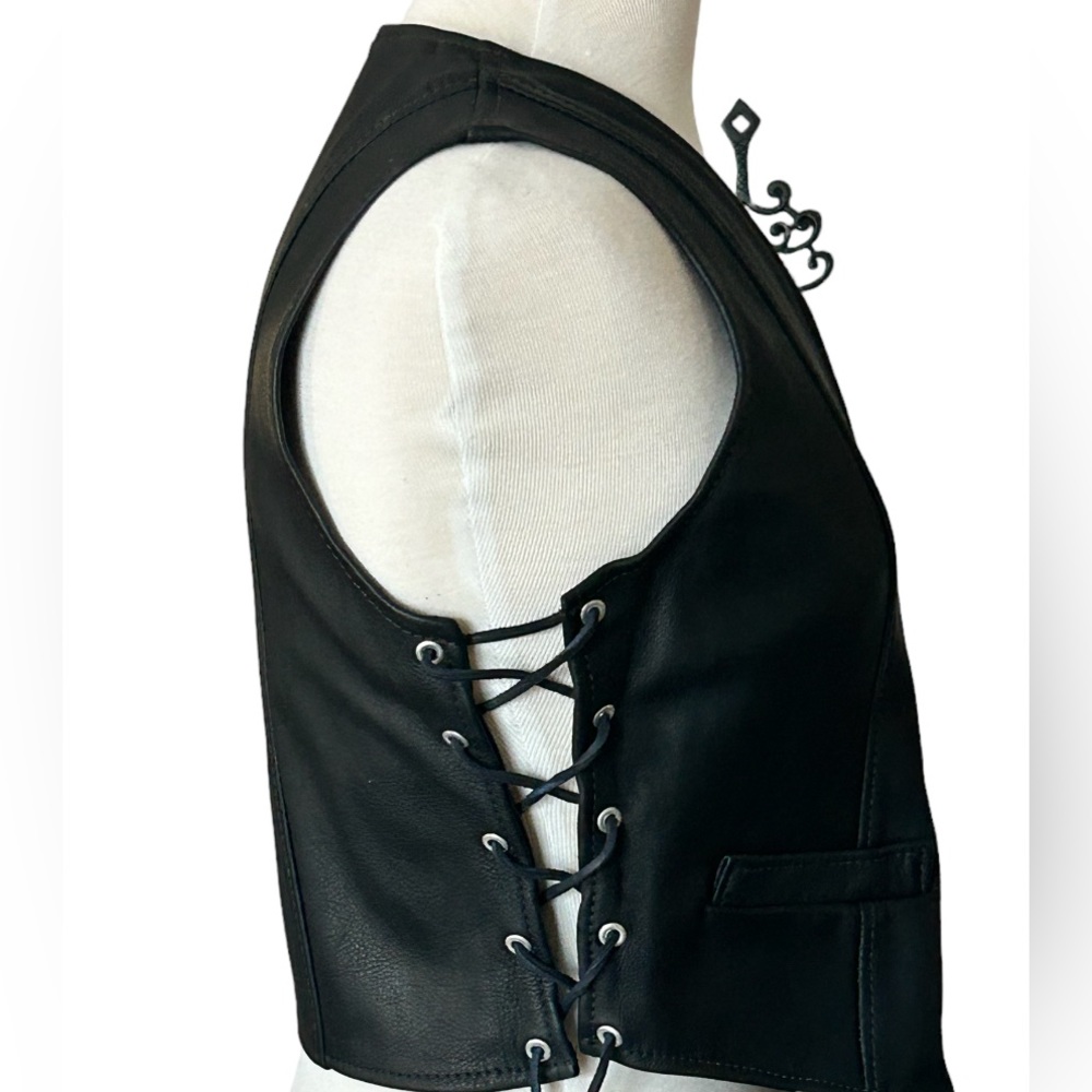 Art’s Riding Apparel Ladies Buffalo Nickel Leather Vest, Adjust Made in America - Picture 5 of 8